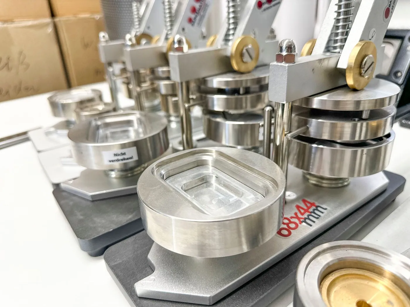 Mitarbeiter Produktionsassistent Druckschmiede (W/M/D)